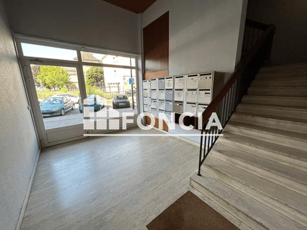 Location Studio meublé 22.82 m² - 11 RUE DU VIEUX COLLEGE Thionville 57100