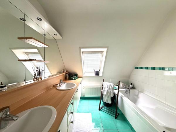 Domaine prisé - Maison familiale de 173m²