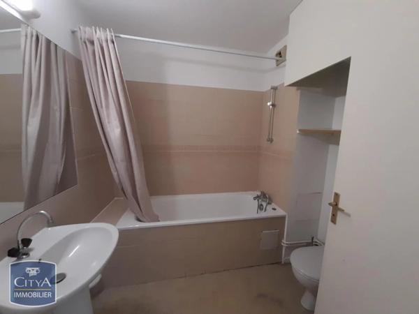 Appartement à louer 1 pièce 33.66m²