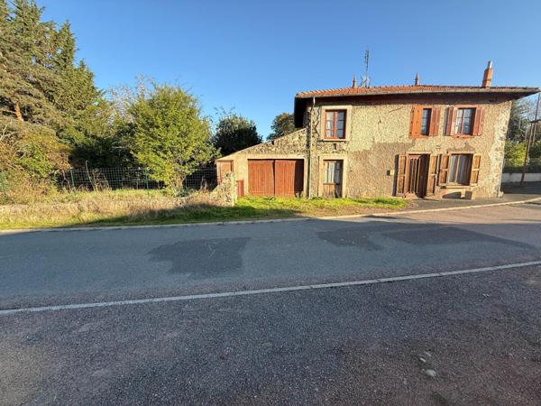 Maison de village à rénover – Crémeaux