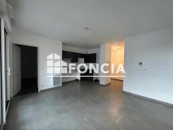 Location Appartement 2 pièces 41.23 m² - 205 RUE LAGREMEUSE Aix-en-provence 13100