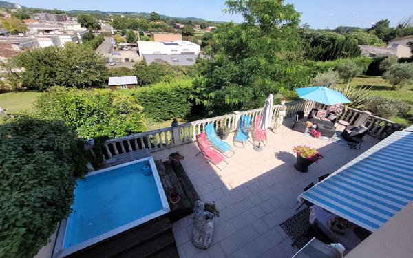 Maison à vendre    4 pièces •  Le Passage