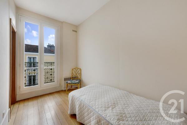 Appartement F3 à vendre  3 pièces - 72,17 m2 MONTROUGE - 92