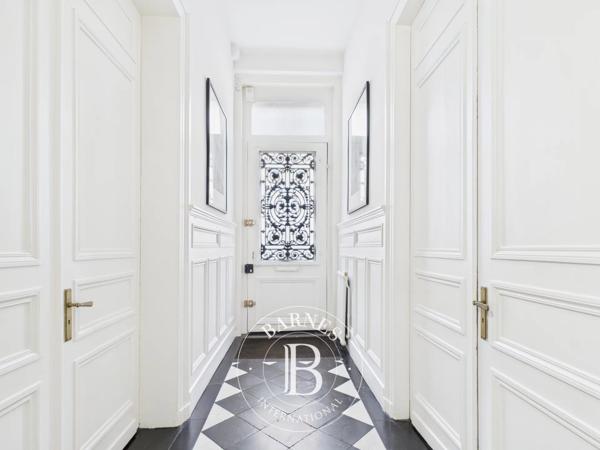 Douai, Maison de ville 5 Chambres -  320 m² à vendre