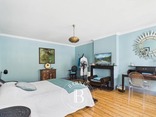 Douai, Maison de ville 5 Chambres -  320 m² à vendre