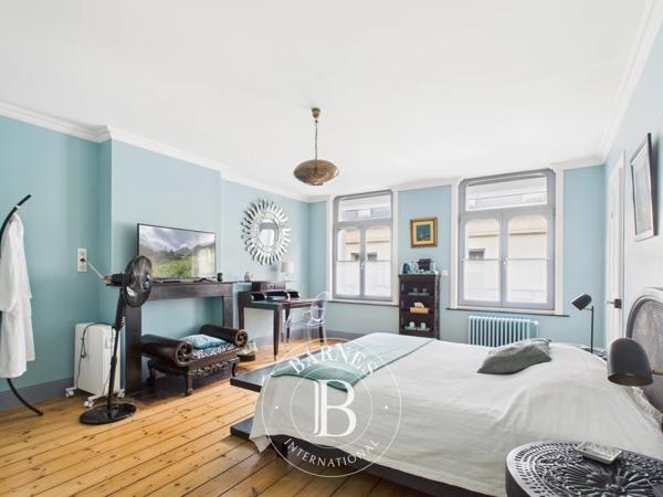 Douai, Maison de ville 5 Chambres -  320 m² à vendre