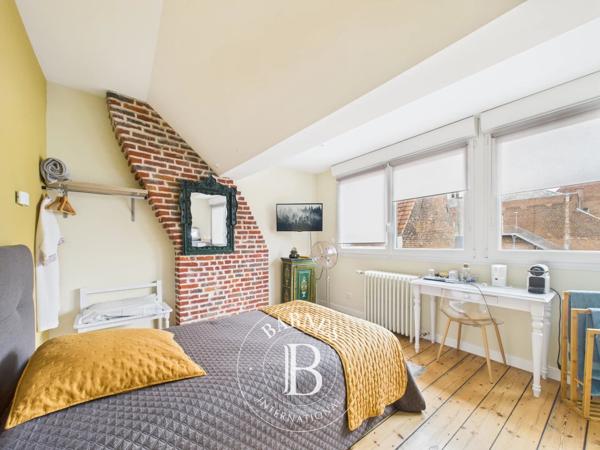 Douai, Maison de ville 5 Chambres -  320 m² à vendre