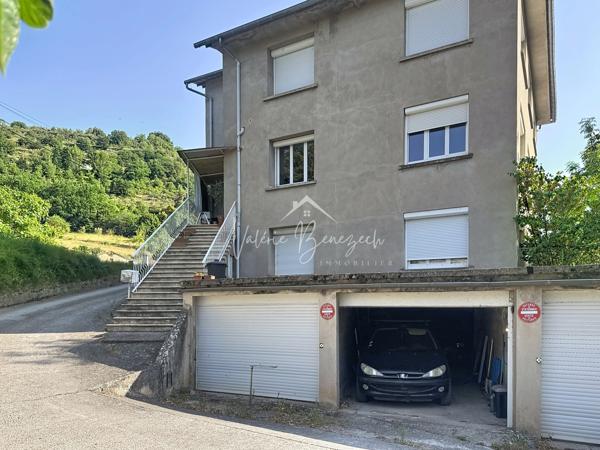Appartement T4 rénové avec terrasse et garage