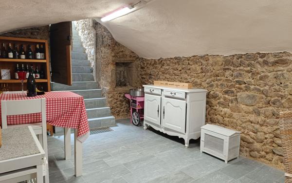 Maison à vendre    5 pièces • 155 m2 Irigny