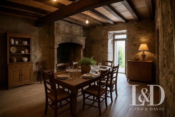 Magnifique Maison Médiévale avec Vue Imprenable sur la Vallée du Lot à Lévinhac-Le-Haut