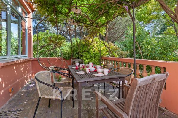 Bastide de charme avec vue mer ANTIBES