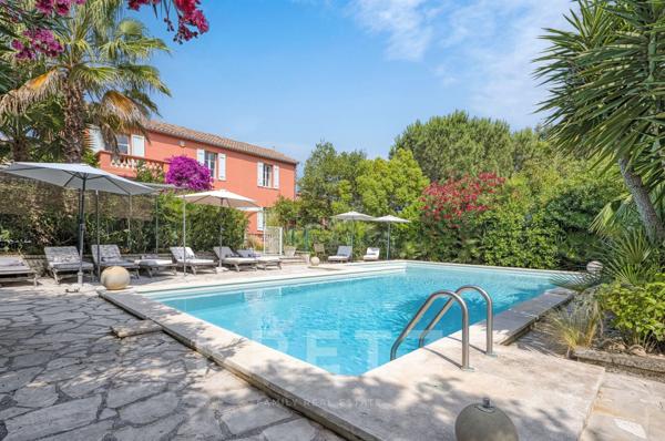 Bastide de charme avec vue mer ANTIBES