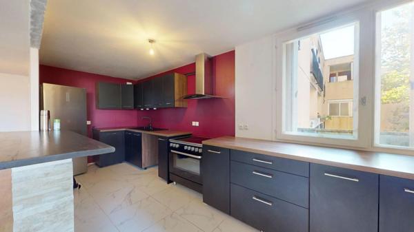 Location Appartement 4 pièces 85 m2 à Roissy-en-Brie