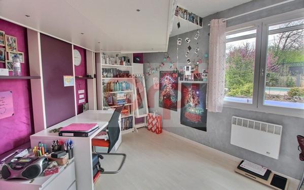 Maison à vendre    6 pièces •  Morestel