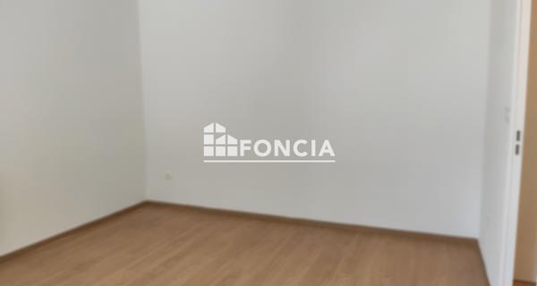 Location Studio 29.86 m² - ÉTampes 91150