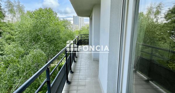 Location Appartement 3 pièces 70 m² - Paris 75015