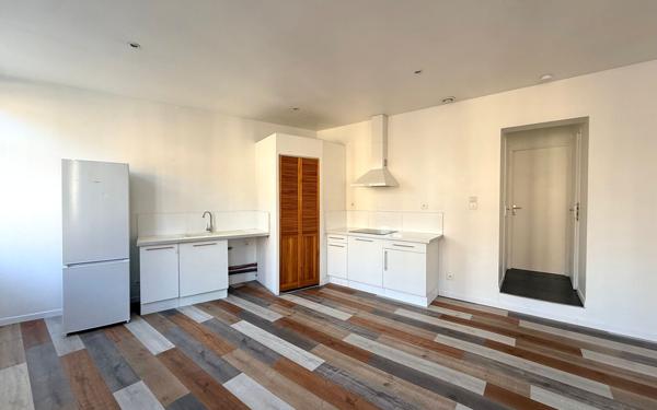 Appartement à louer    2 pièces •  Armentières