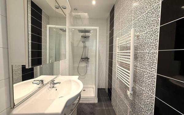 Appartement à louer    2 pièces •  Armentières