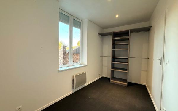 Appartement à louer    2 pièces •  Armentières