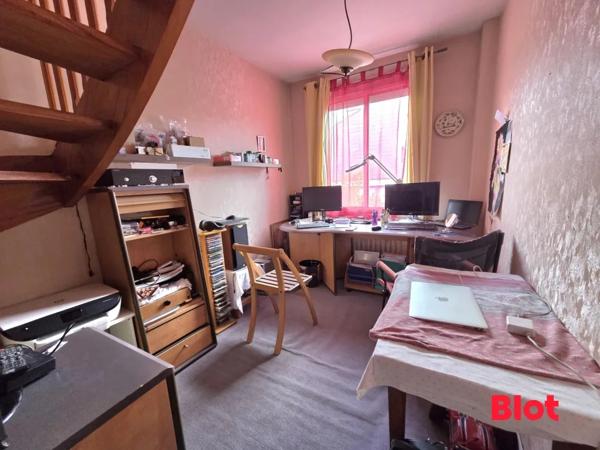 Maison 6 pièce(s)