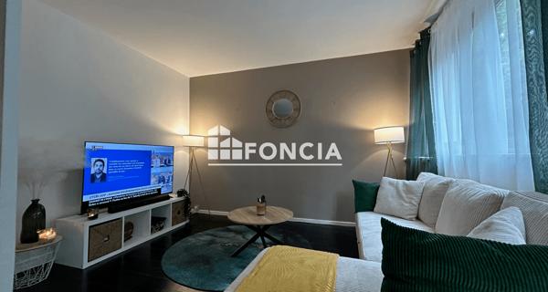 Location Appartement 2 pièces 54.09 m² - Le Pecq 78230