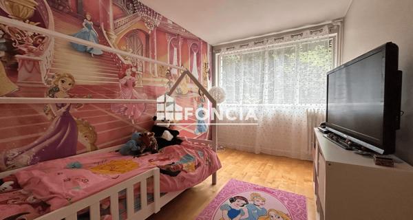 Location Appartement 2 pièces 54.09 m² - Le Pecq 78230