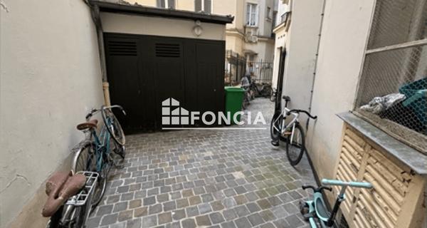 Location Local commercial 3 pièces 34.9 m² - Paris 75017