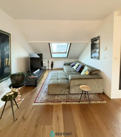 DIVONNE-LES-BAINS- Superbe appartement T6 de 205 m² - 980.000 