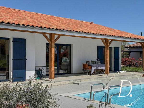 Maison contemporaine avec cadre de vie confortable et sans contrainte