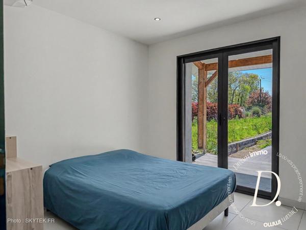 Maison contemporaine avec cadre de vie confortable et sans contrainte