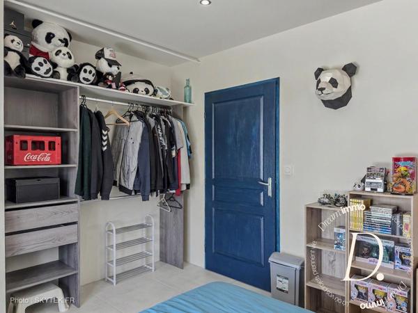 Maison contemporaine avec cadre de vie confortable et sans contrainte