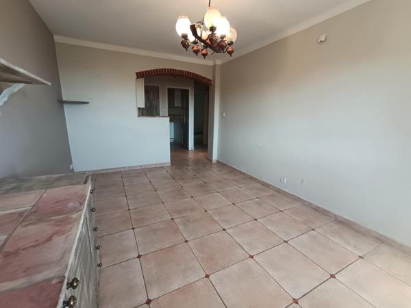 Beau 3 pièces traversant ensoleillé et vue dégagée