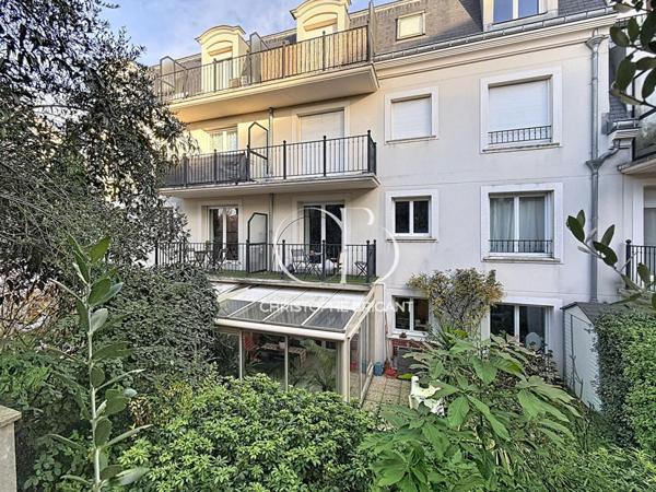 Appartement  2 pièce(s) de 50m² avec Balcon et Terrasse