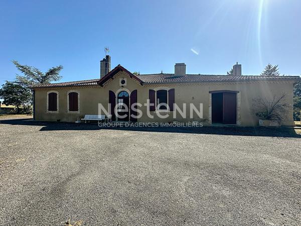 A vendre Maison Nougaroulet 6 pièces 185 m2 sans voisinage 10875m2 de terrain au calme.