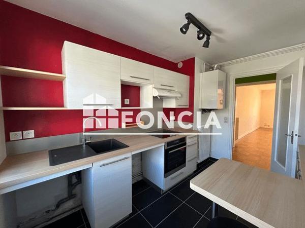 Location Appartement 3 pièces 69.9 m² - 21 RUE DES NOYERS Lorient 56100