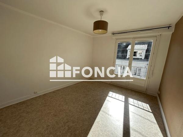 Location Appartement 3 pièces 69.9 m² - 21 RUE DES NOYERS Lorient 56100