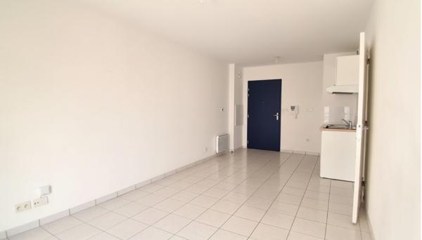 Couëron Bourg appartement 2 pièces.