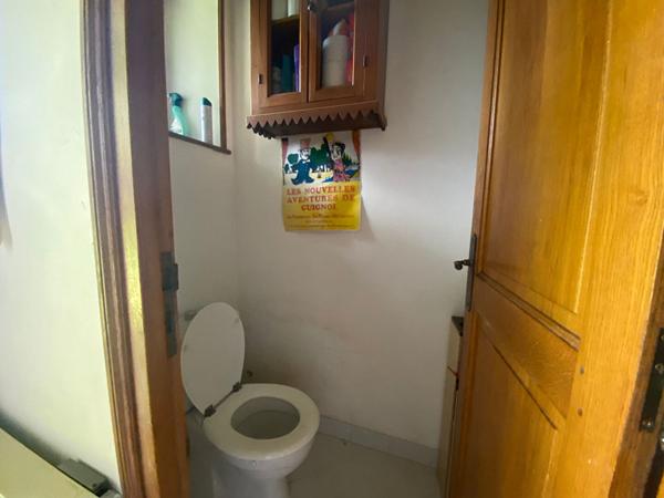 À Vendre : Charmante Maison Briarde au Coeur de la Campagne : Allure Authentique et Cadre Bucolique