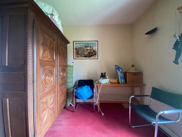 À Vendre : Charmante Maison Briarde au Coeur de la Campagne : Allure Authentique et Cadre Bucolique