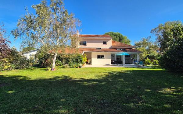 Maison à vendre    5 pièces •  Eaunes