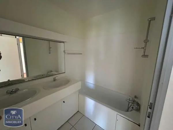 Appartement à louer 3 pièces 68.42m²