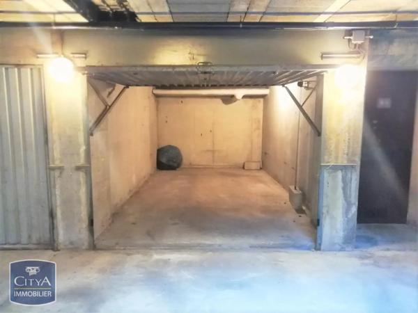 Parking à louer 18m² Avignon (84000)