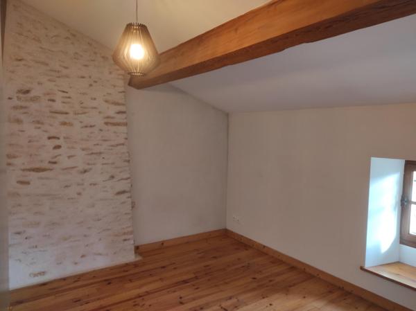 Maison à TAILLANT, 17350 - 8 pièces 175m²