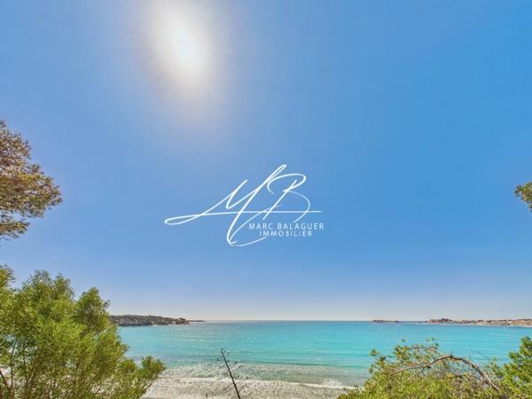 Sanary-sur-Mer (83110) PROPRIÉTÉ BANDOL SANARY - 237 m² - 7 Pièces - 5 Chambres