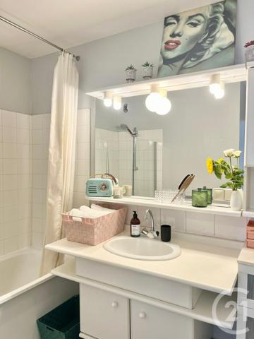 Appartement F2 à vendre  2 pièces - 54 m2 LEVALLOIS PERRET - 92