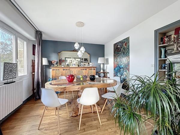 Maison à Hédé-Bazouges, 35630 - 7 pièces 170m²