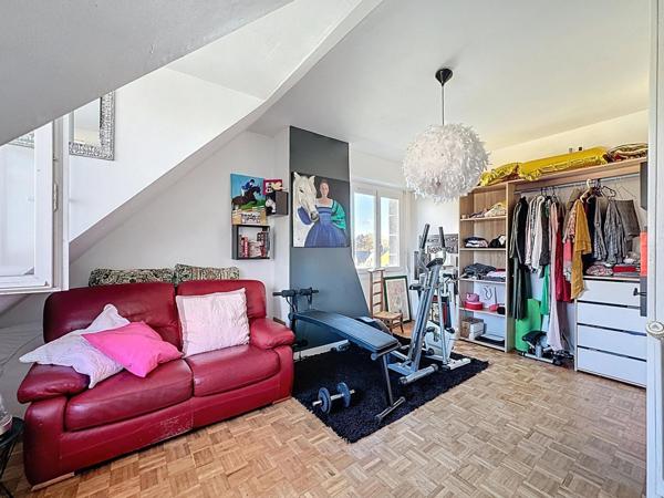 Maison à Hédé-Bazouges, 35630 - 7 pièces 170m²