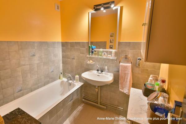 Appartement à vendre 4 pièces VILLEURBANNE (69)