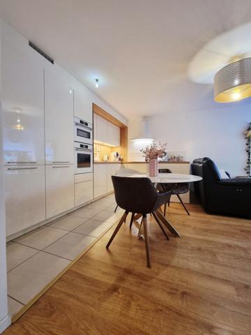 Magnifique appartement 3 pièces de 2023 en rez-de-jardin