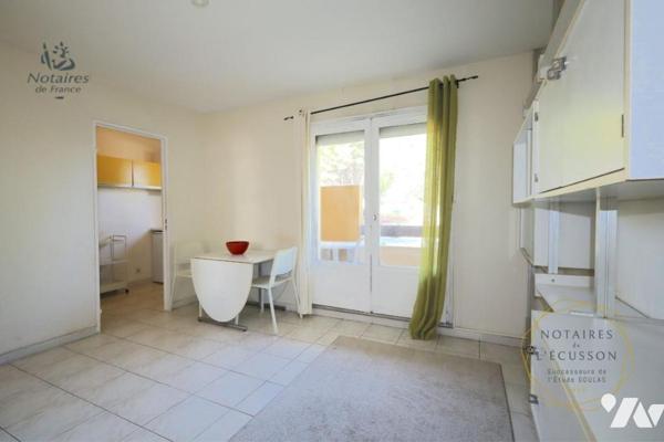 Studio avec balcon et parking privatif